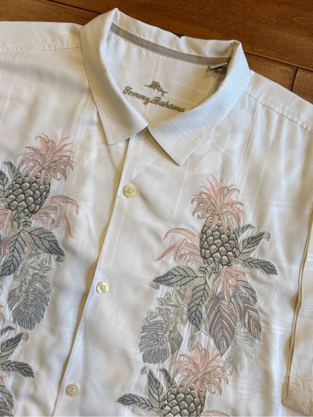 Tommy Bahama Camp Embroidered Silk Cream Tropical Pineapple Button - XXL